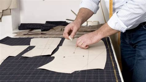 decoupage patrons vetements usine